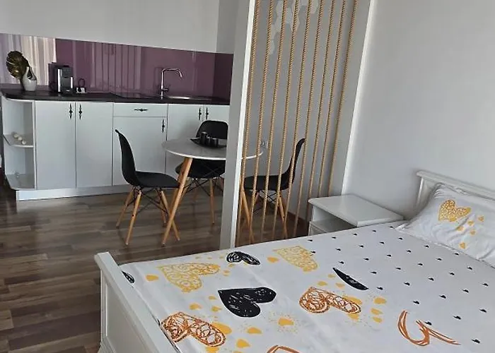 Apartman La 2 Pasi De Mare *